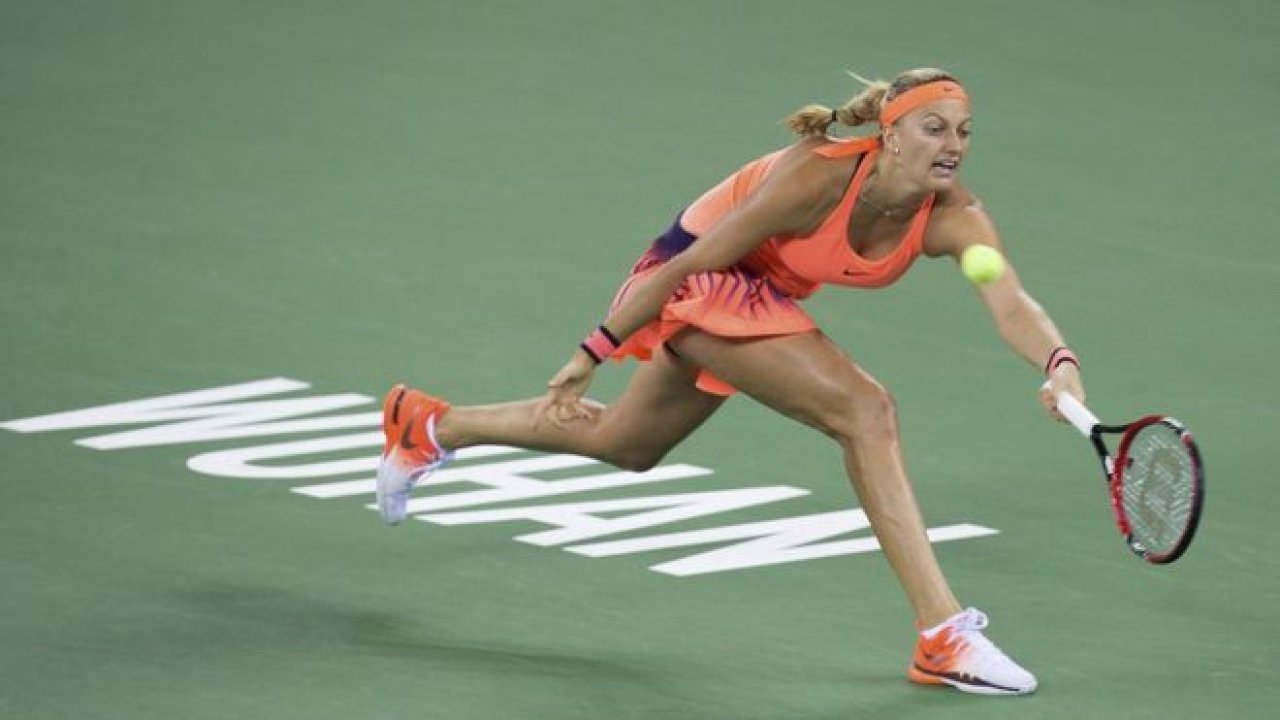 Tenisçi Petra Kvitova’ya evinde bıçaklı saldırı