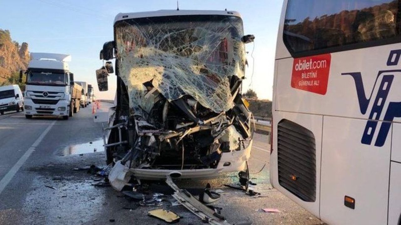 Otoyol adeta can pazarına döndü! Kaza üstüne kaza!