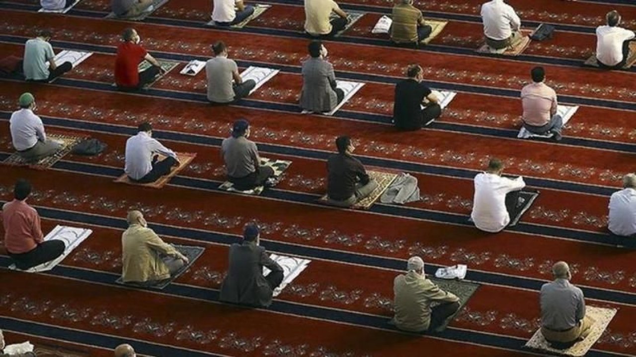Diyanet’ten talimat: Cami tabelasından ‘T.C.’ yazısı kalkıyor