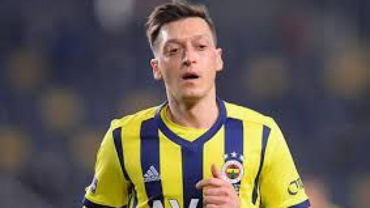 Mesut Özil paylaştı! “Tam gaz devam etmeliyiz”