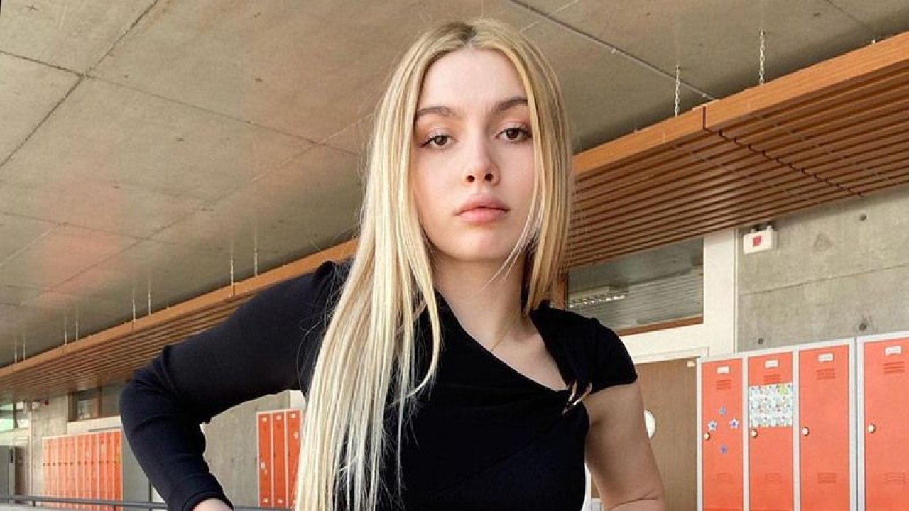 Aleyna Tilki’den şaşırtan paylaşım! Kendisine küfretti