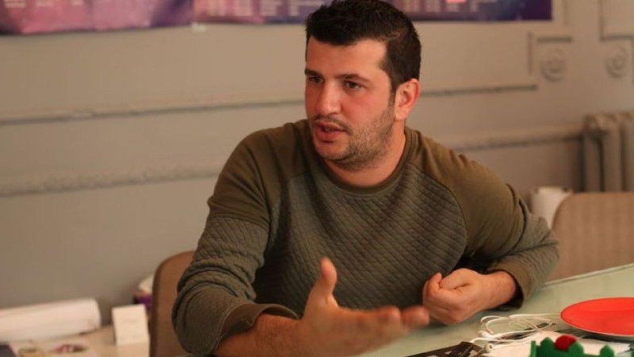 Ünlü astrolog canlı yayında küfür etti: “Yeni yıla s…i tutup gireceğiz”