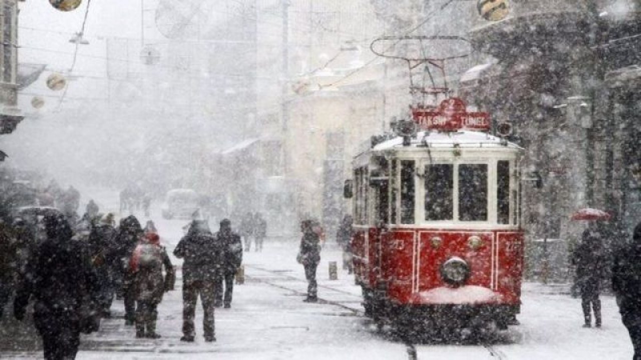 Meteoroloji’den İstanbul’a kar müjdesi