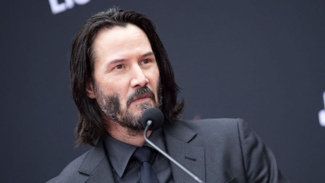 Keanu Reeves’in Matrix serisinden kazandığı para belli oldu