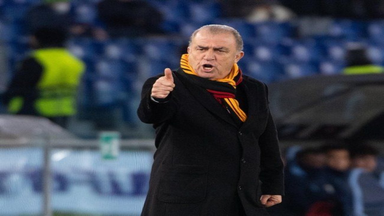 Galatasaray taraftarı küplere bindi! “Fatih Terim istifa et”