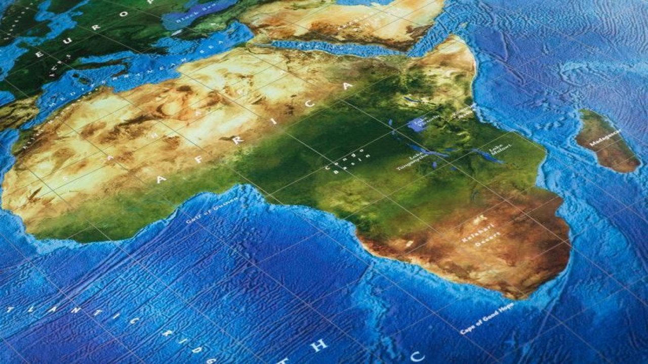 Dünyayı tedirgin eden açıklama! 2050’de dünya nüfusunun 4’te 1’i orada yaşayacak! Gıdada üretim duracak