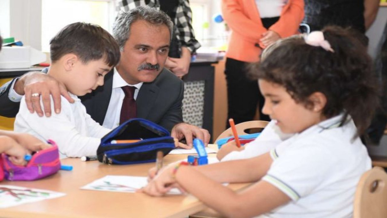 MEB’in ilk yaz okullarına 900 bine yakın öğrenci başvurdu