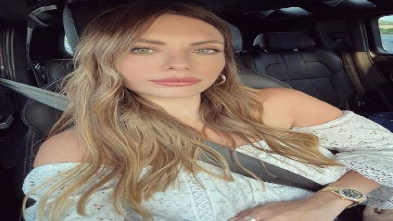 Eda Ece imaj değiştirdi, yeni saçları Yasak Elma için bir tüyo mu?