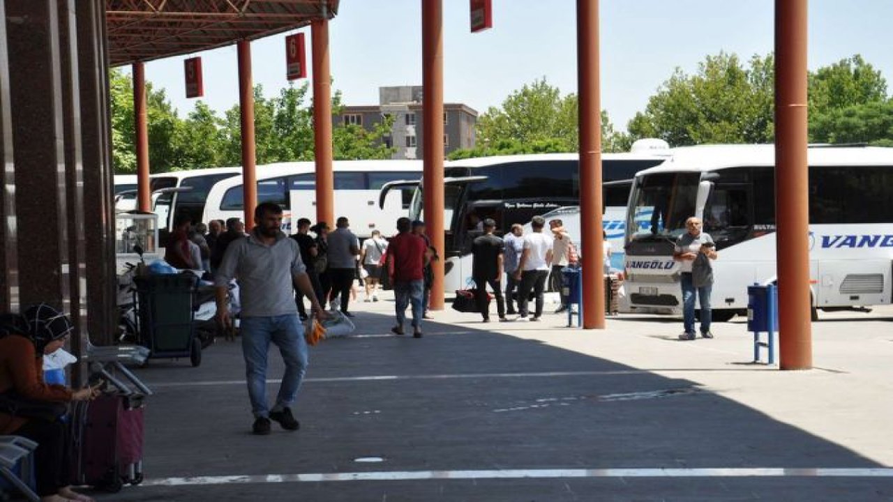 Otogarlarda bayram hareketliliği başladı