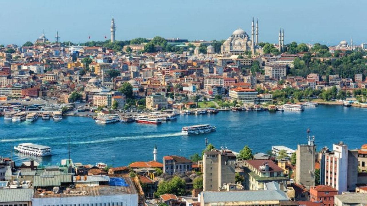 CHP’li Gürsel Tekin’den çarpıcı İstanbul yorumu! Kadınlar için tehlikeli