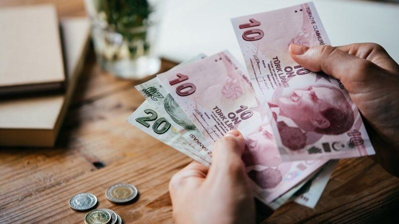 Emeklilerin beklediği haber geldi! Zamlı emekli maaşları ne zaman yatacak?