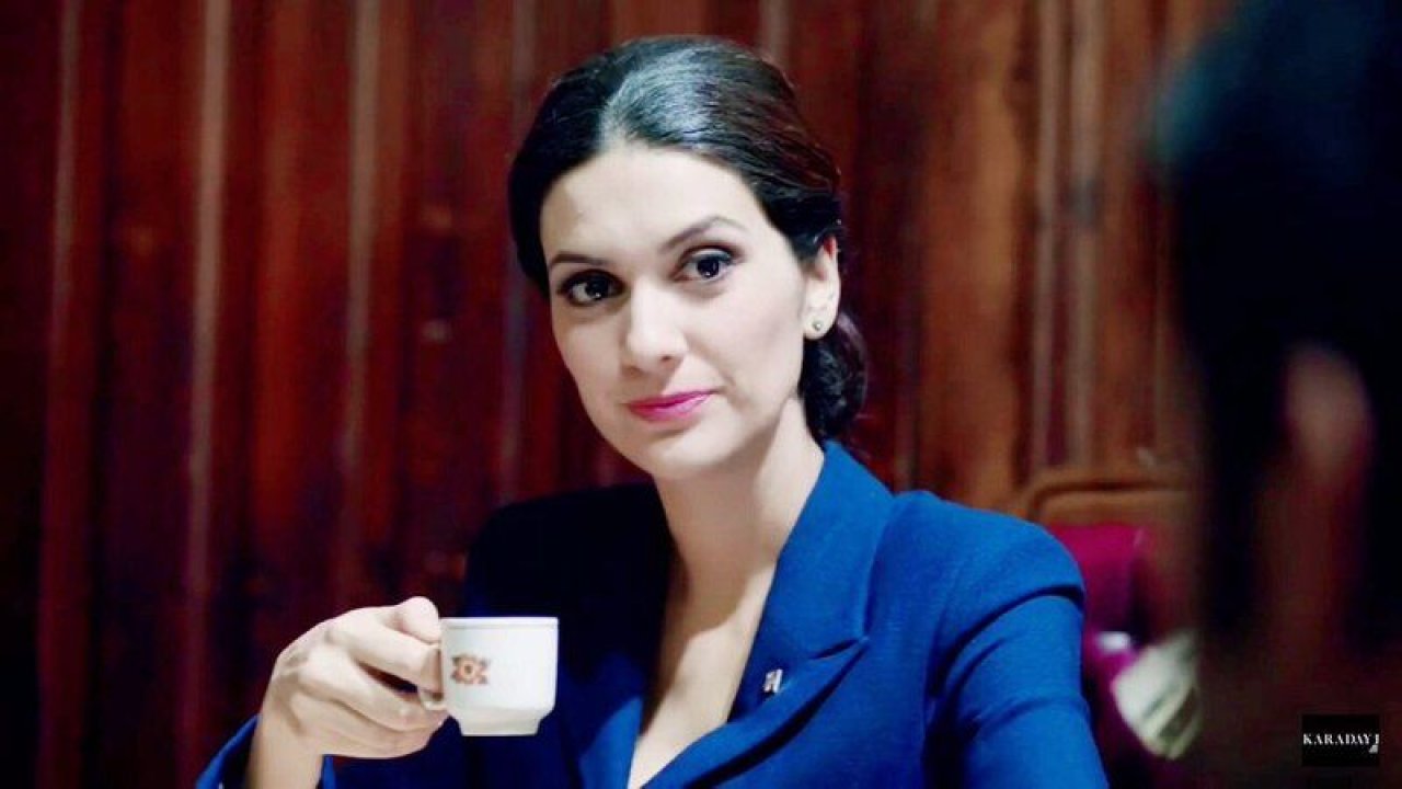 Bergüzar Korel ve Sema Ergenekon buluşmasındaki bir detay dikkat çekti! “Artık zamanı geldi”