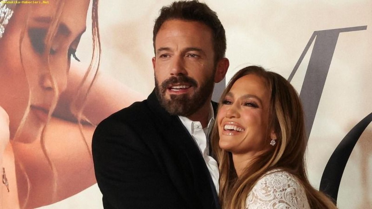 Jennifer Lopez ve Ben Affleck’ten sürpriz nikah! Hayranlarına bu şekilde duyurdu…