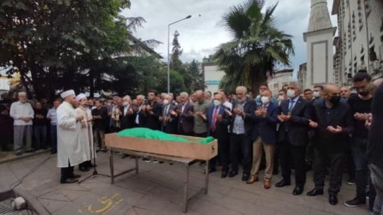 Bakan Soylu, cinayete kurban giden kuzeninin cenazesine katılmaması dikkat çekti!