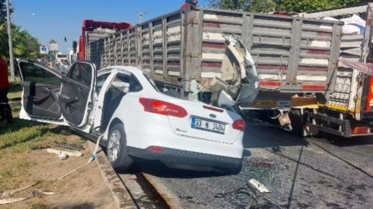 Mersin’de korkunç kaza! Tıra arkadan çarpan otomobildeki 4 kişi feci şekilde can verdi!