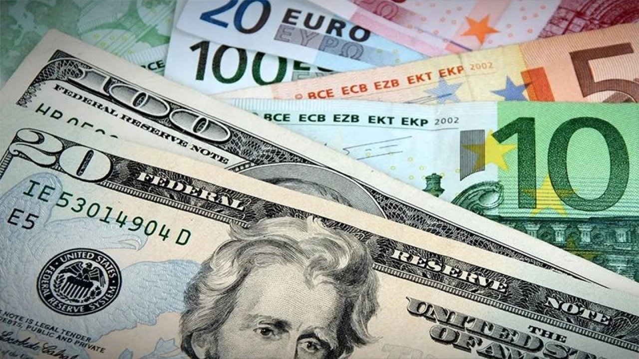 Piyasaların gözü Fed’in faiz kararında! Türk lirası dolar, ve euro karşısında mum gibi eriyor! İşte son durum…