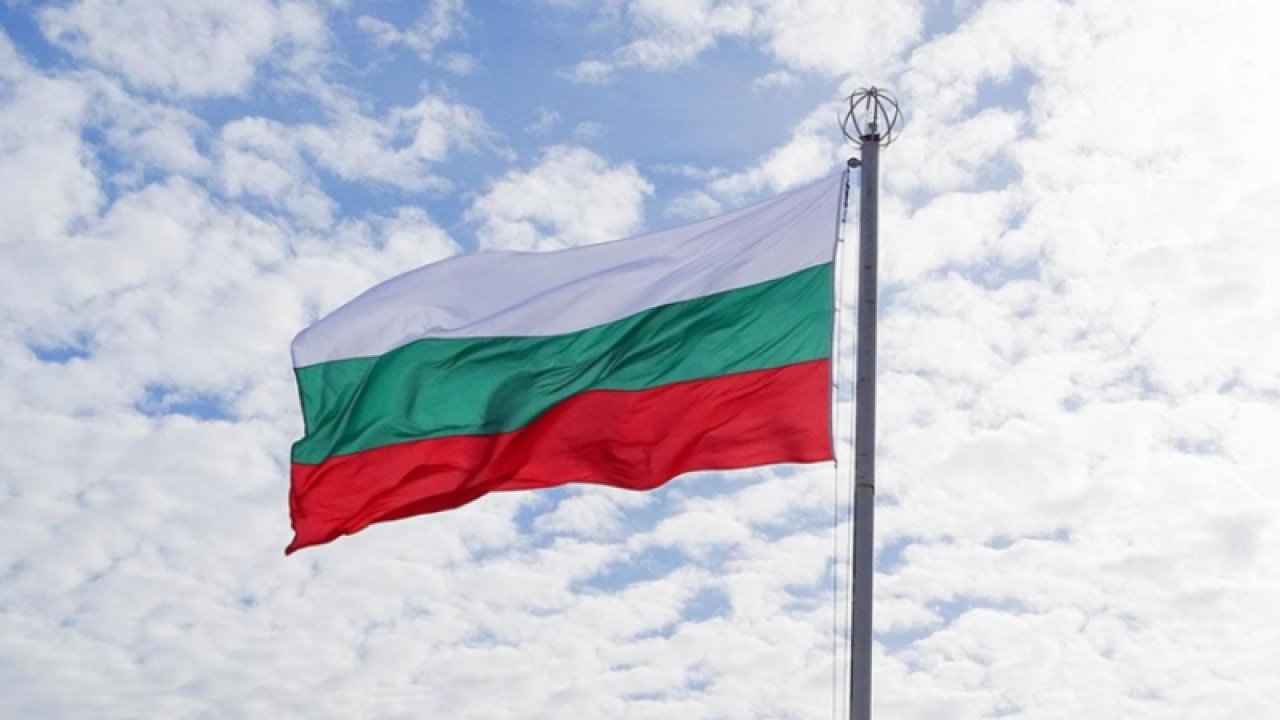 Komşuda erken seçim var! Bulgaristan sandığa gidiyor