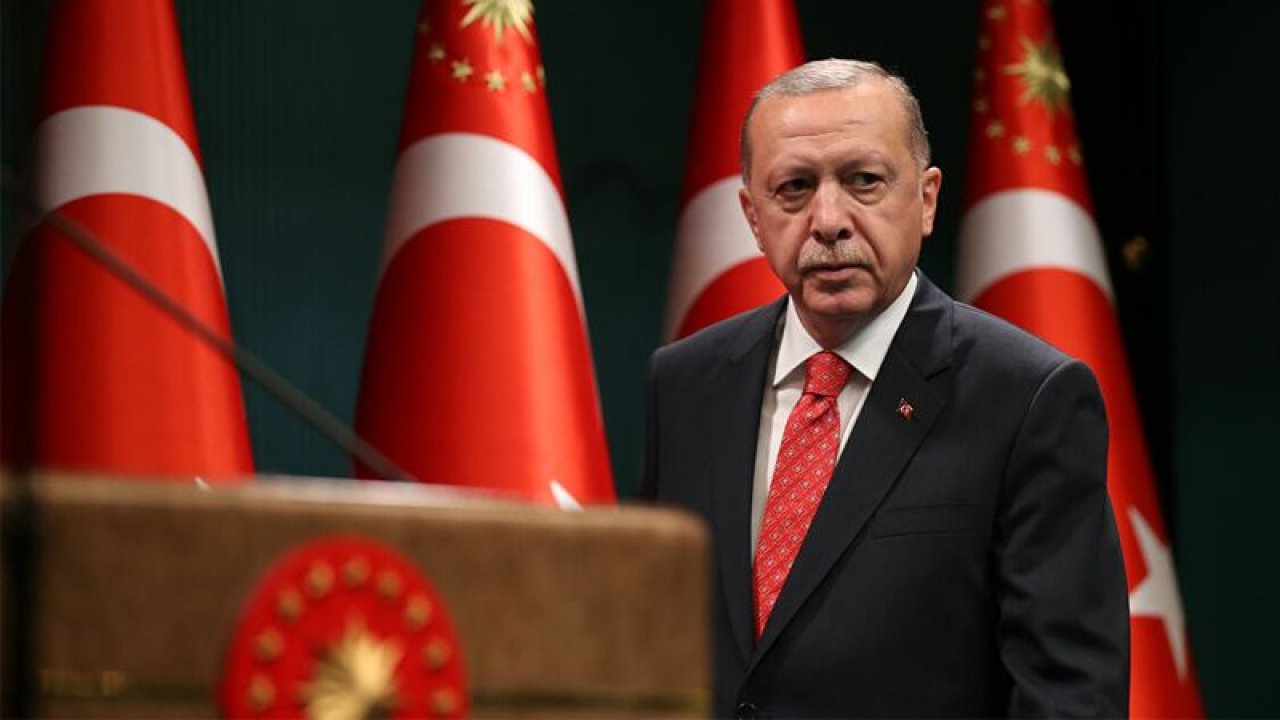 Yeniçağ yazarından çarpıcı iddia: “Erdoğan savaş çıkarıp seçimi bir yıl erteler”