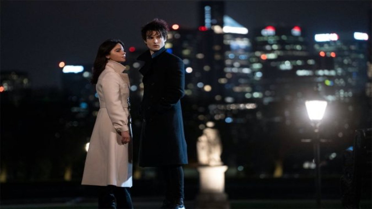 Netflix’in dev bütçeli dizisi The Sandman yayında! The Sandman uyarlama mı? The Sandman dizi konusu ve oyuncuları