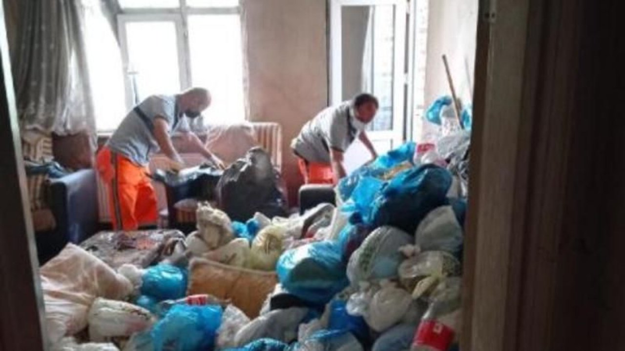 Bu evde 3 kişi yaşıyormuş! Bakırköy’de kötü kokular gelen evden çıkanlar şoke etti!