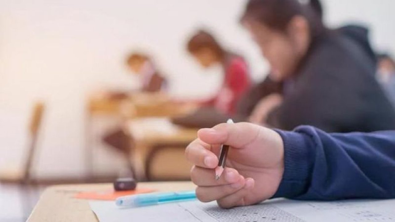 KPSS skandalında ön rapor çıktı! 3 soru birebir aynı, 10 soru ise benzer çıktı