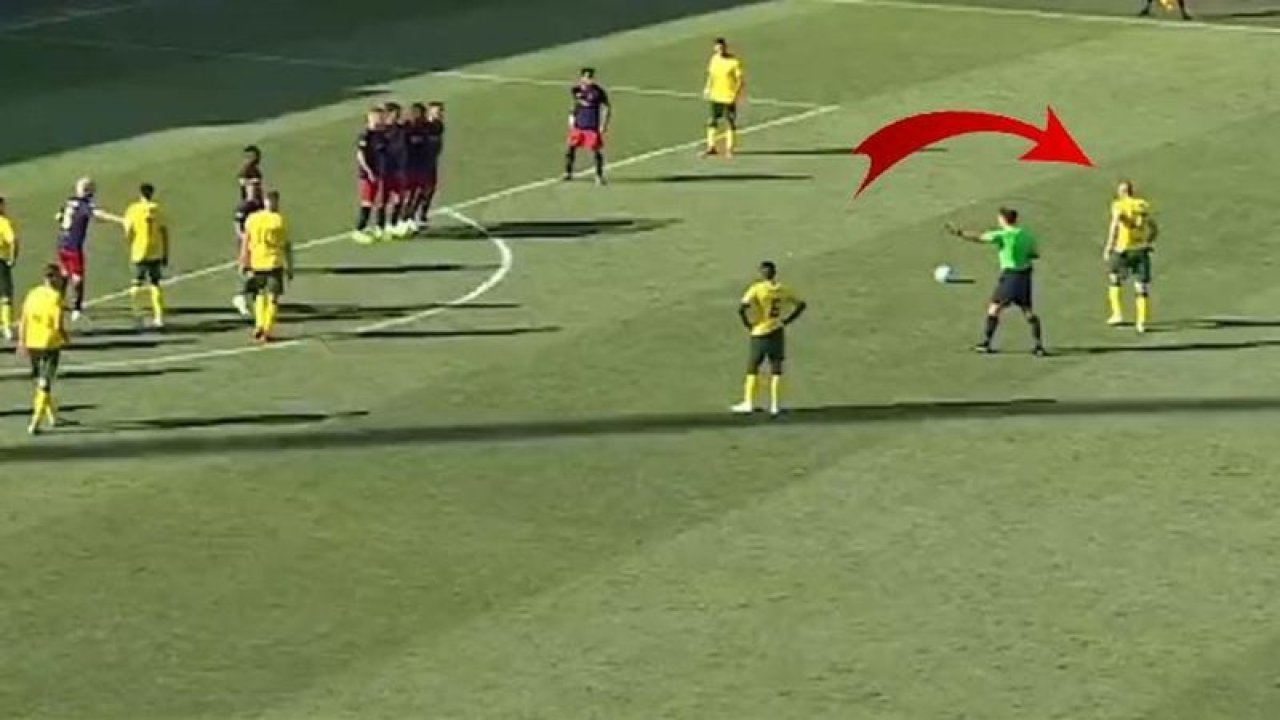 Golcü Burak Yılmaz yeni takımında fileleri yerinden sarstı! 87. dakikada muhteşem gol geldi