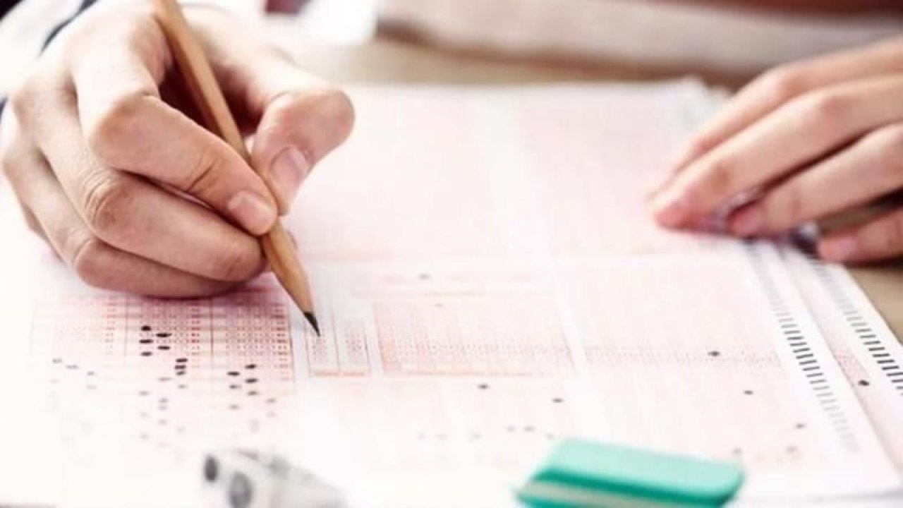 KPSS’ye yeniden girecek adaylar dikkat! Sınav merkezi tercihlerine güncelleme geldi