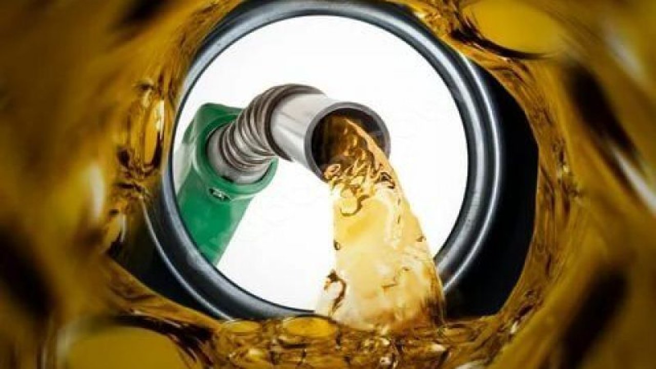 Aynı anda hem zam hem de indirim geliyor! Benzin ve motorin fiyatlarında değişim olacak mı?