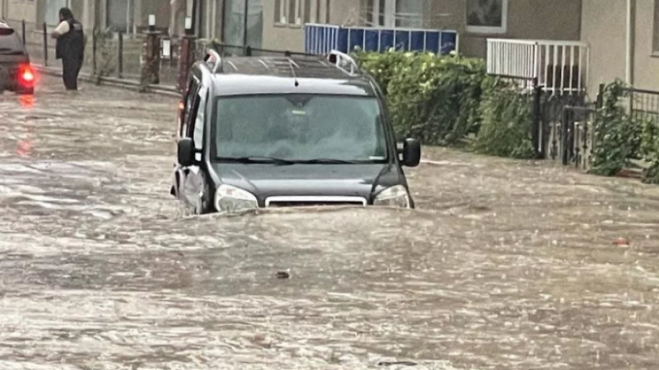 MGM 11 il için uyarı verdi! AFAD ve AKOM alamda! İstanbul’da saat belli oldu, sokağa çıkmayın