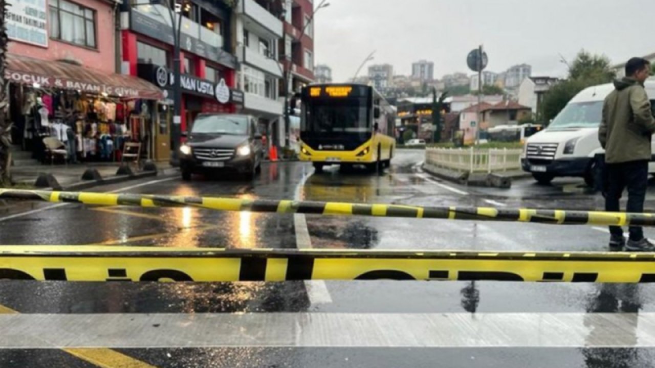 Sağanak yağış yolun sonu oldu! İETT otobüsü zemine gömüldü