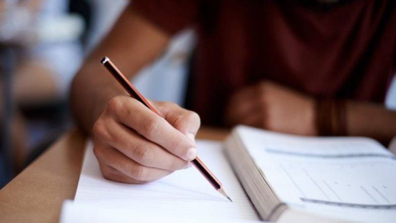 KPSS’de Yediiklim skandalı! Sorular birebir aynı çıktı