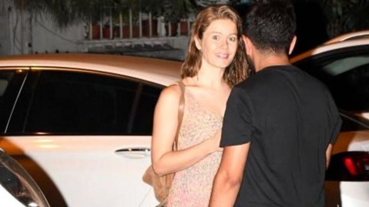 Camdaki Kız sete çıktı! Burcu Biricik kameralara yakalandı! ” Arkadaşlar beni çekmeyin, perişanım”