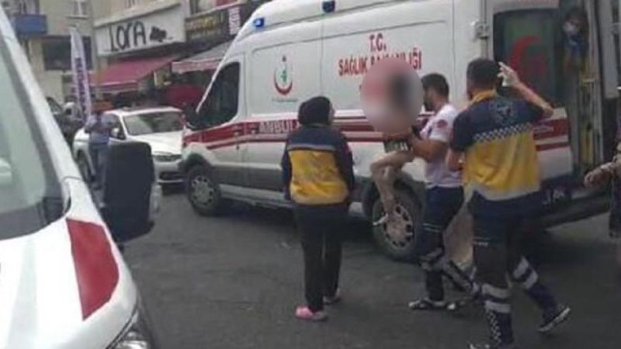 İstanbul’daki 4 katlı binada yangın çıktı, bir kadın çocuğunu aşağı atmak zorunda kaldı