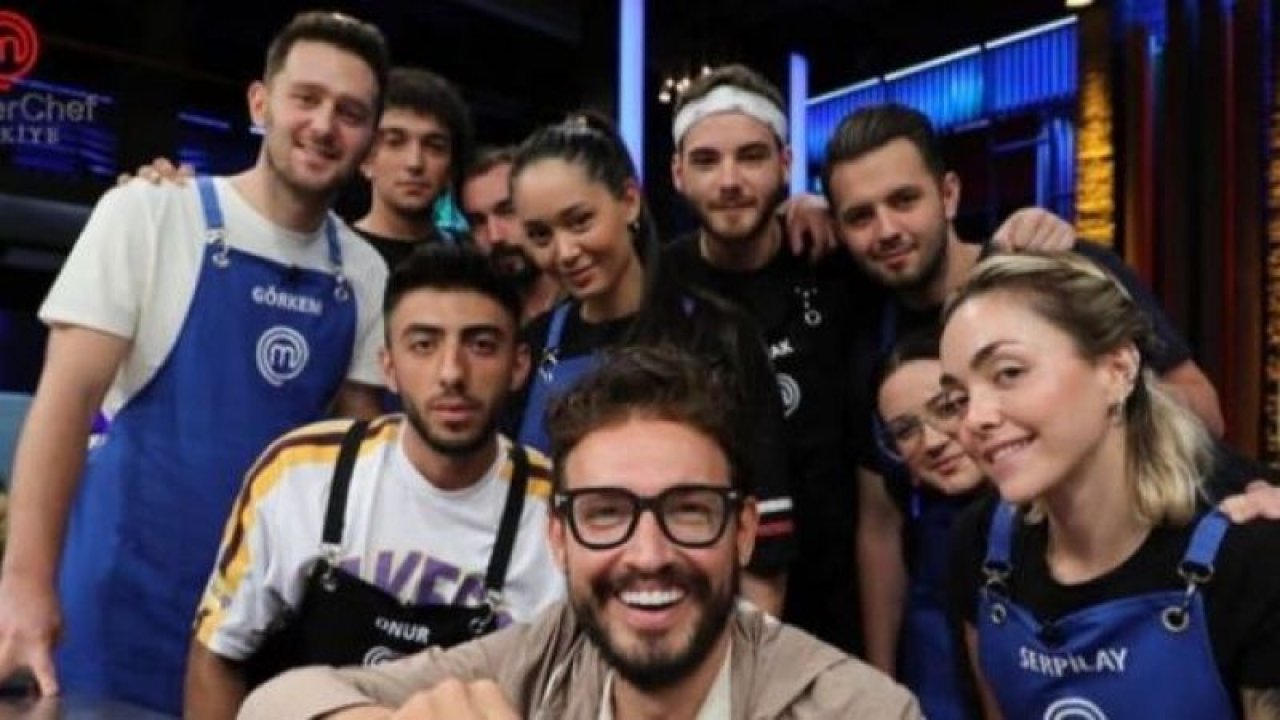 MasterChef Türkiye’de aşk rüzgarları esiyor! Yağız Özçelik’in sevgilisi ortaya çıktı! Meryem Boyraz kimdir?