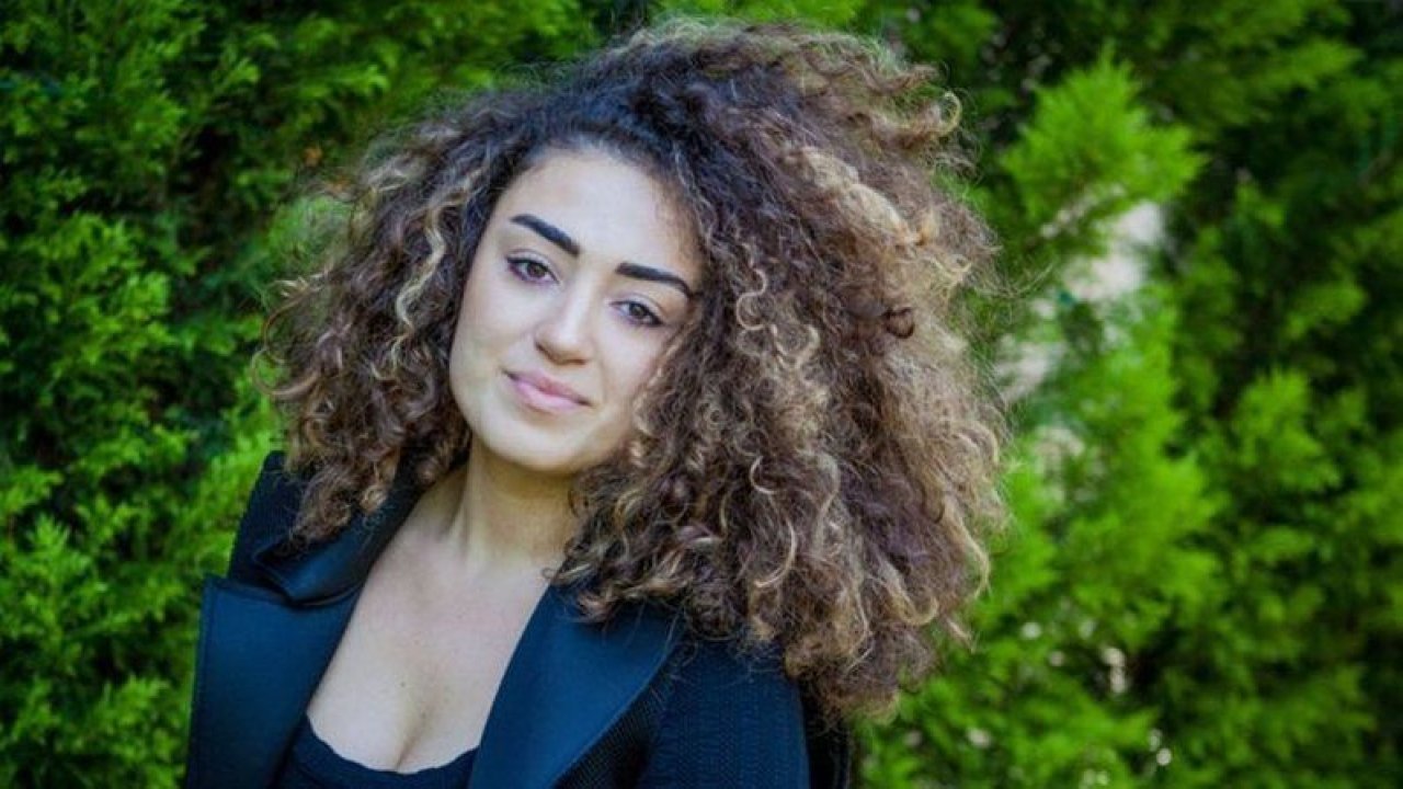 İbo’nun kızı Dilan Çıtak’ın transparan kıyafetine yorum yağdı! ” Bütün için görünüyor”