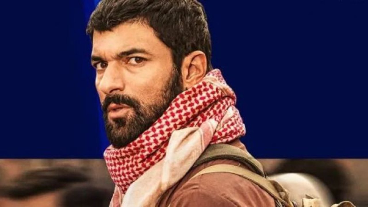 Kaçış dizisiyle gönüllere taht kurdu! Engin Akyürek Disney Plus’un yüzü oldu!