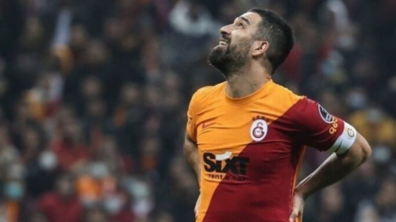 Arda Turan resmi olarak açıkladı! Artık yok