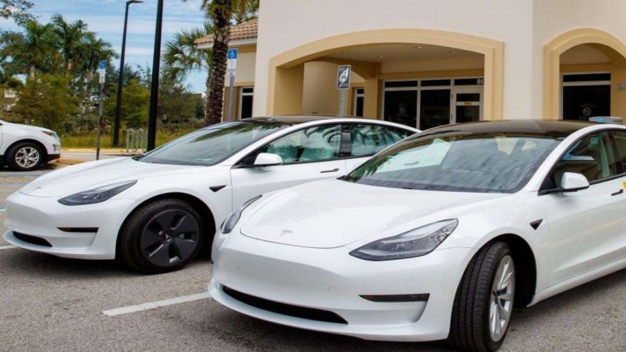 Tesla, ABD’de 1,1 milyon aracı geri çağırıyor
