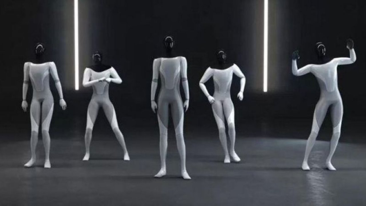 İnsandan farksız! Tesla’nın insansı robotu 30 Eylül’de tüm dünyaya sunulacak!
