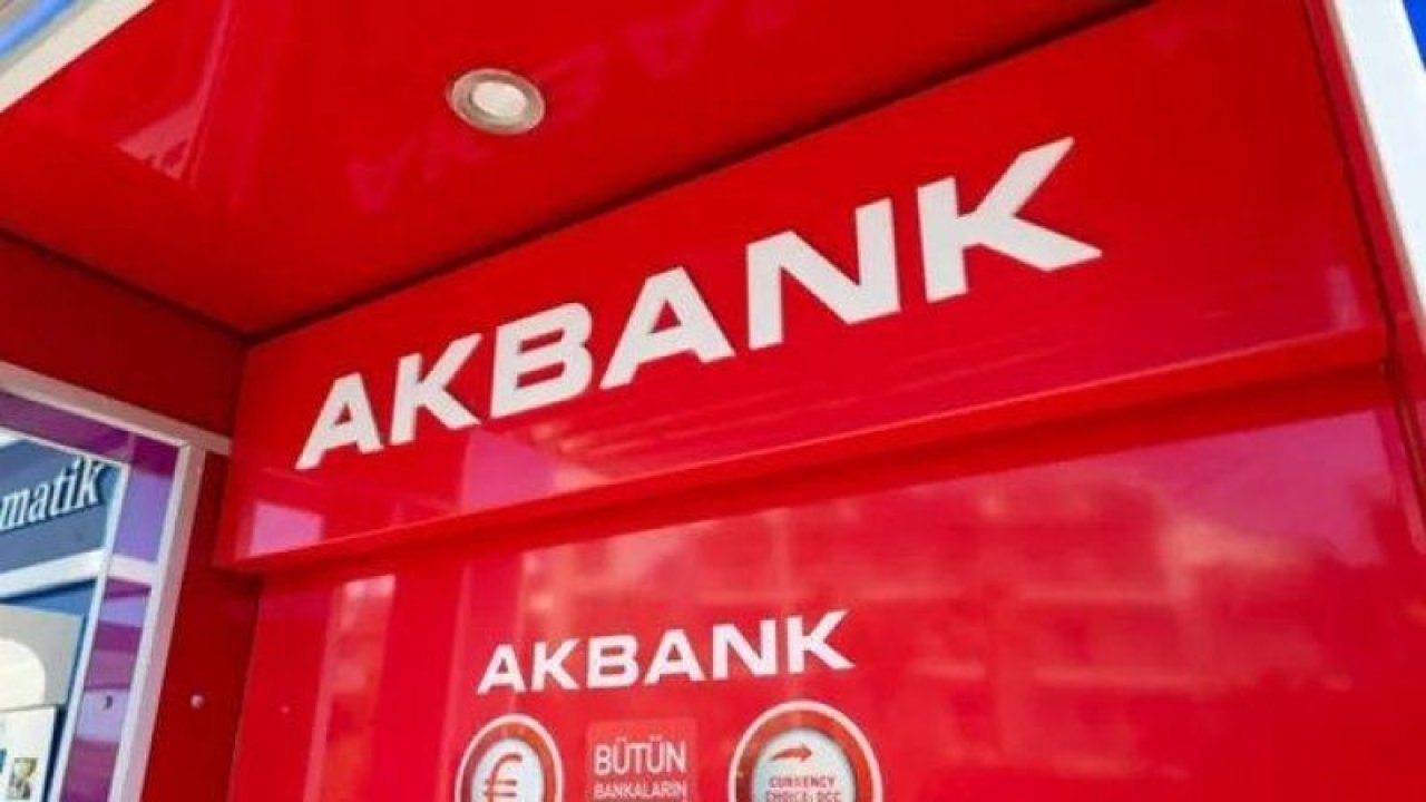 Akbank taksit ve borçları iki kez çekti! Konuyla ilgili açıklama geldi mi?