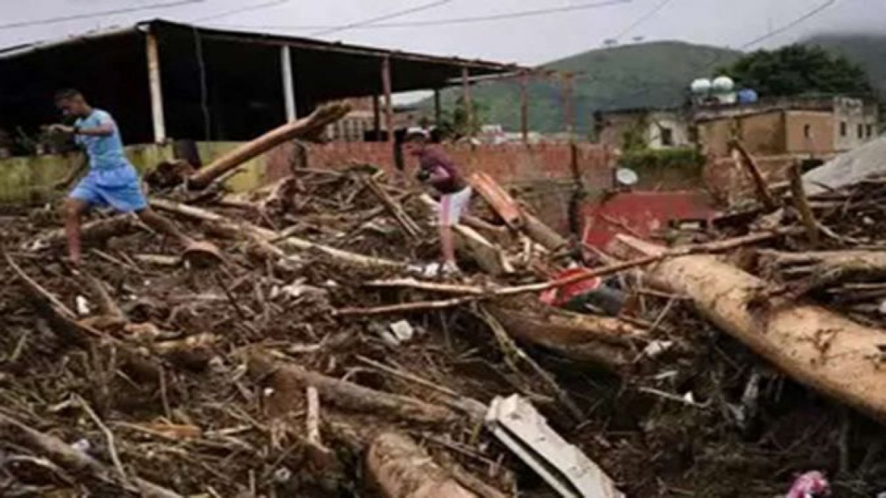 Venezuela’da toprak kayması: 22 ölü
