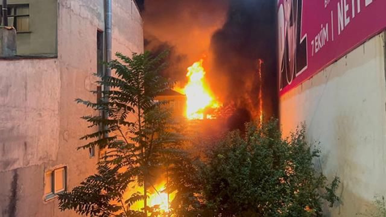 Kadıköy’de dün gece bir apartmanda patlama yaşandı! Korkunç olayda 3 kişi…