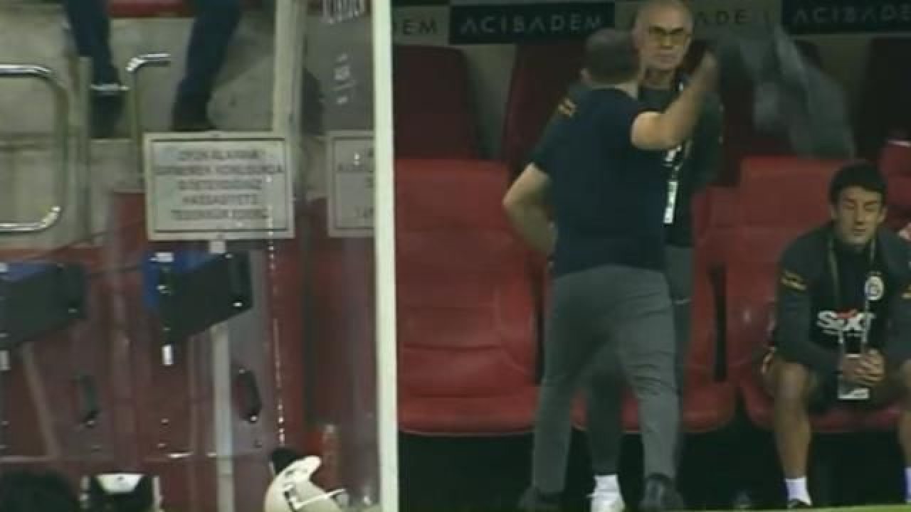 Galatasaray, Kayserispor karşısında 2-0 geriye düşünce Okan Buruk’u kimse tutamadı! Sahada sinir krizi geçirdi!