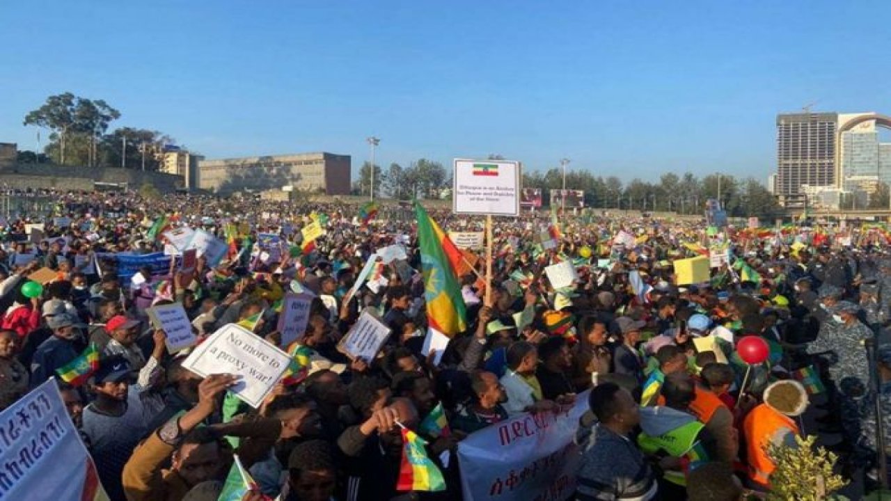 Etiyopya’da Batılı ülkeler protesto edildi