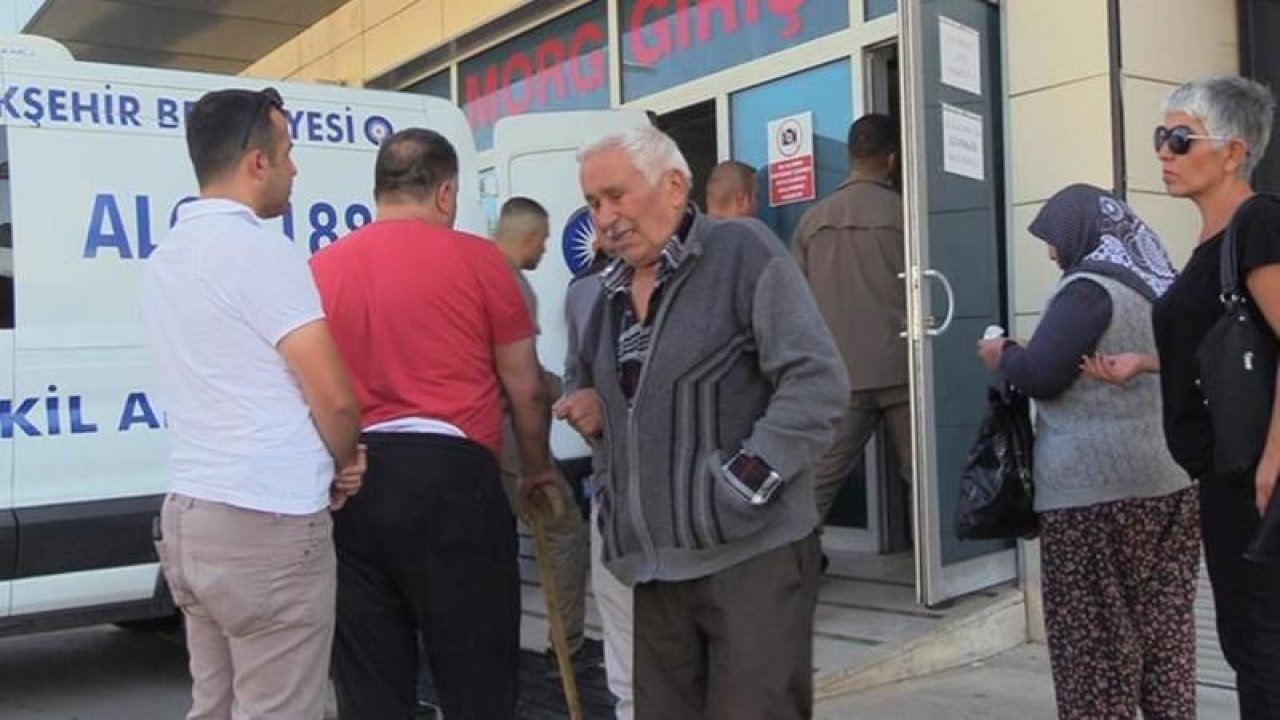 Antalya’da baba ve oğlunu hayattan koparan kaza!  Tek sağ kalan o oldu!