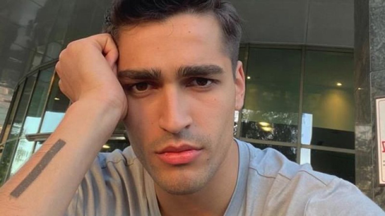 Yalı Çapkını Ferit’in eski halini gören inanmakta zorluk çekiyor!