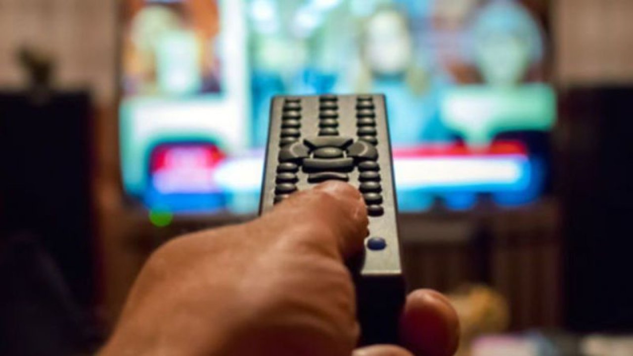 29 Ekim Cumartesi TV yayın akışı! Yarın hangi programlar var?