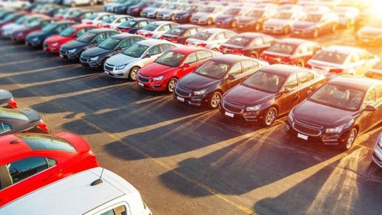 Otomobilde ÖTV indirimi gelecek mi? Fiyatlar düşecek mi? Bakan Nebati açıkladı