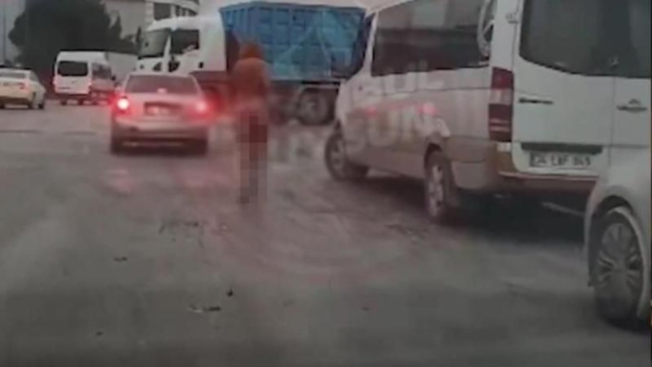 İstanbul’da bir kadın sokakta çırılçıplak yürüdü! Videosu sosyal medyada viral oldu