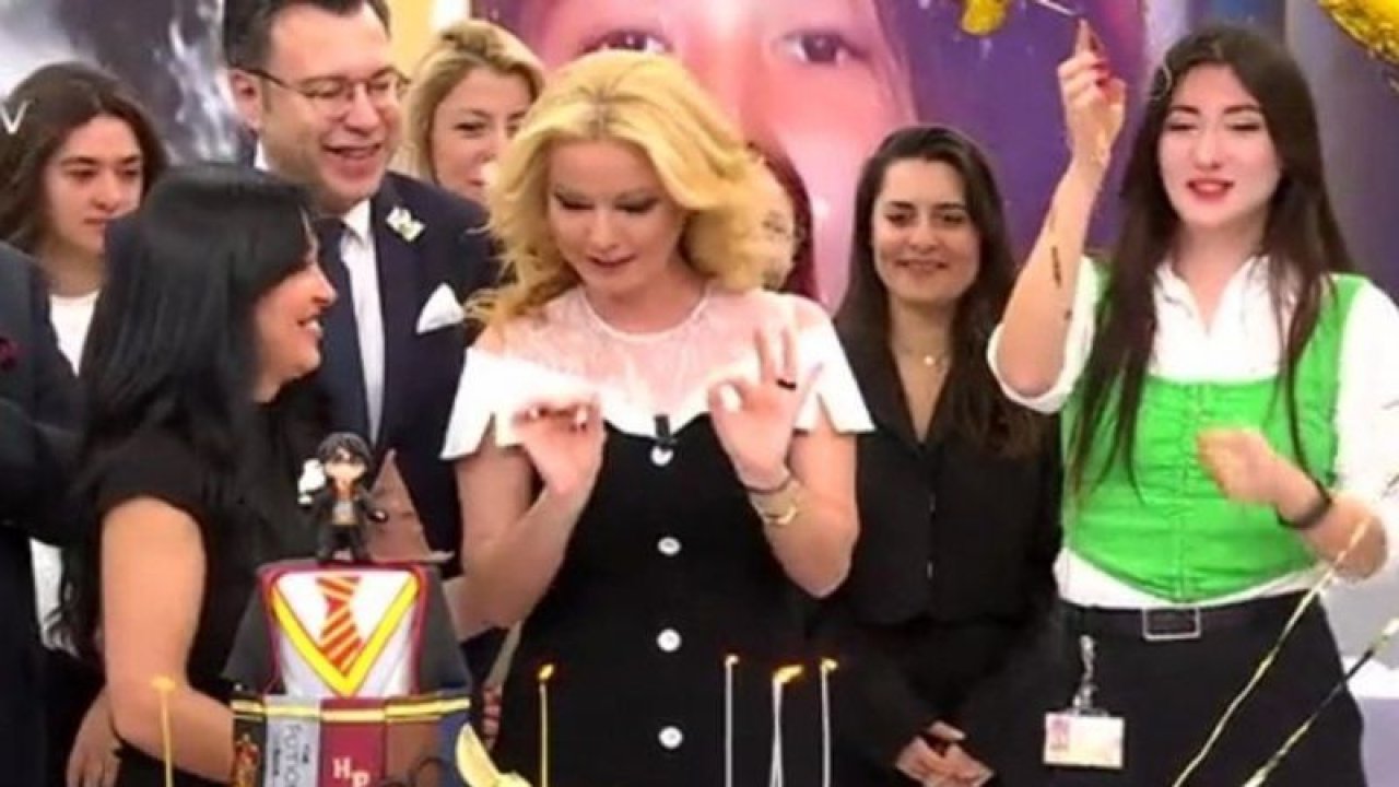Müge Anlı’ya doğum gününde görülmemiş jest! Stüdyoya lüks limuzinle geldi
